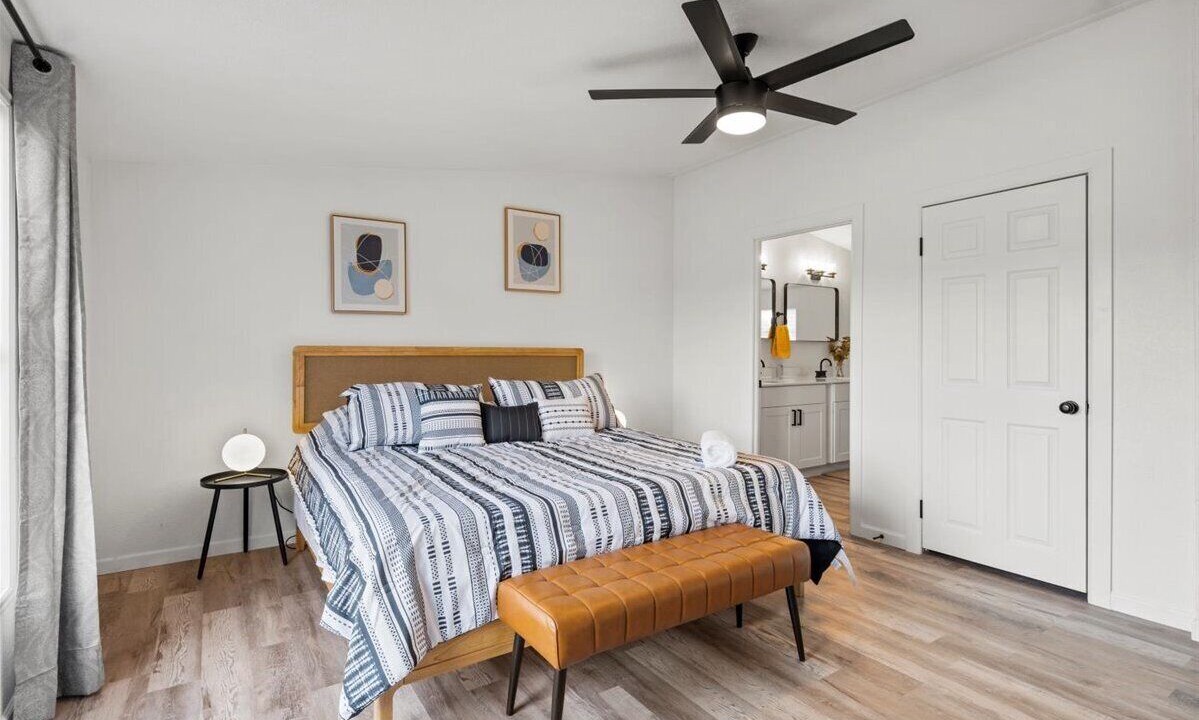 Photo of Bedroom in Canyon Lake
