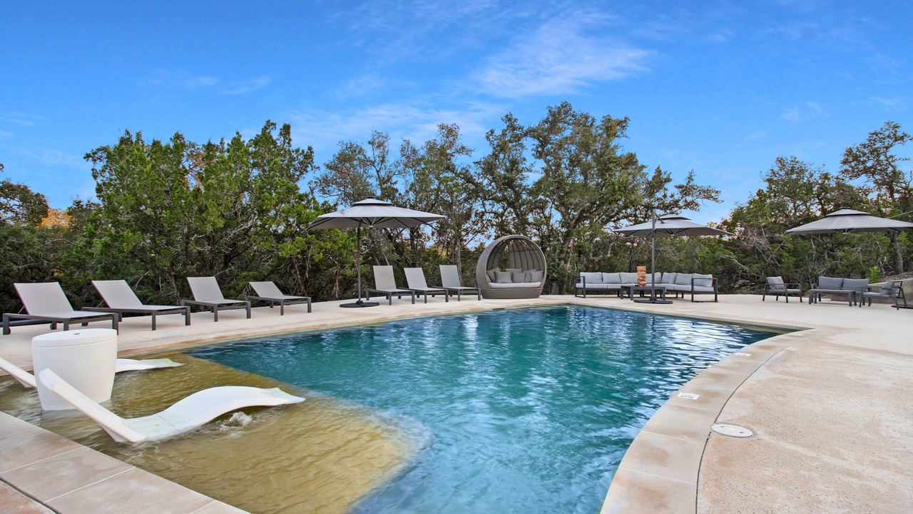 Photo of Outdoor in Canyon Lake