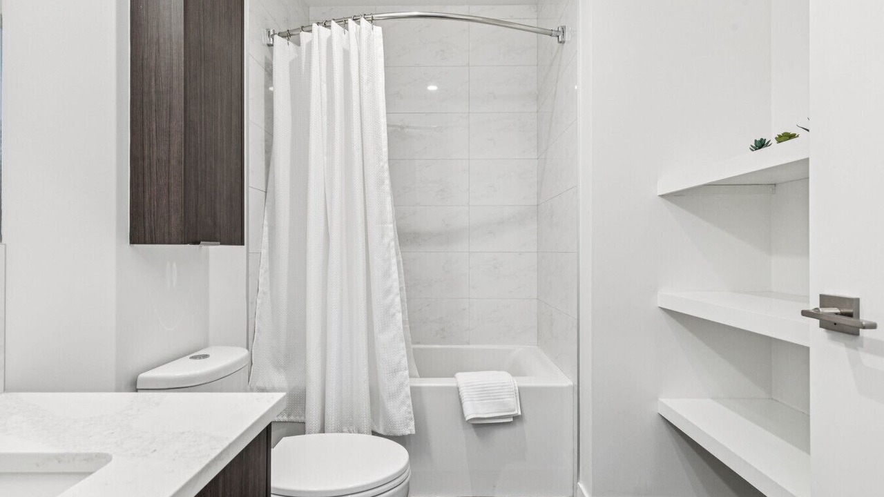 Photo of Bathroom in Victoria Park