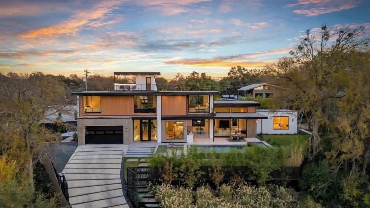 Photo of Outdoor in Barton Hills