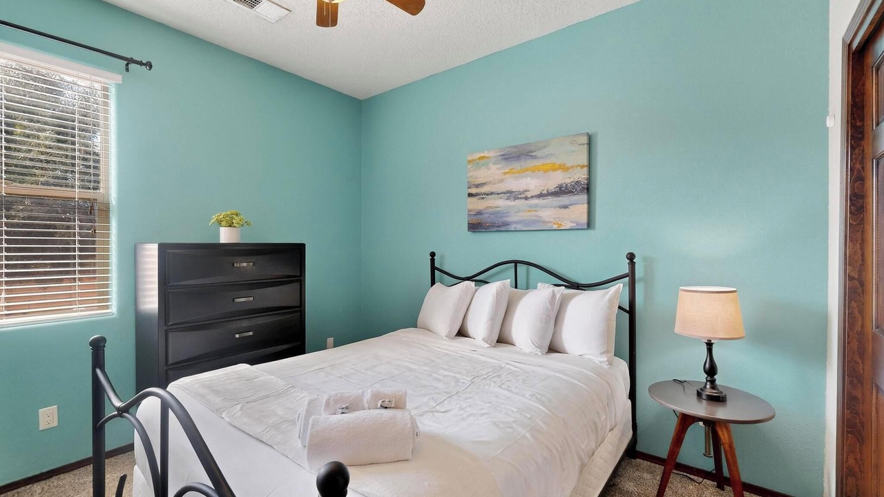 Photo of Bedroom in North Valley