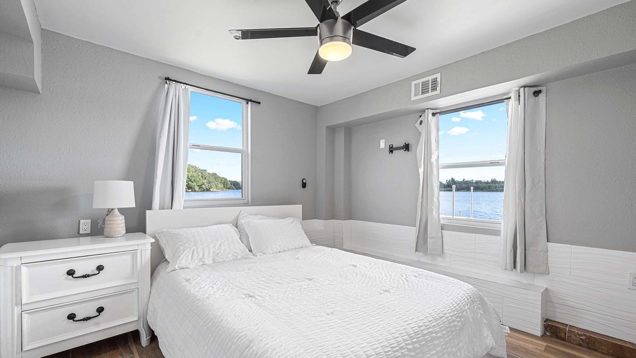 Photo of Bedroom in Temple Crest