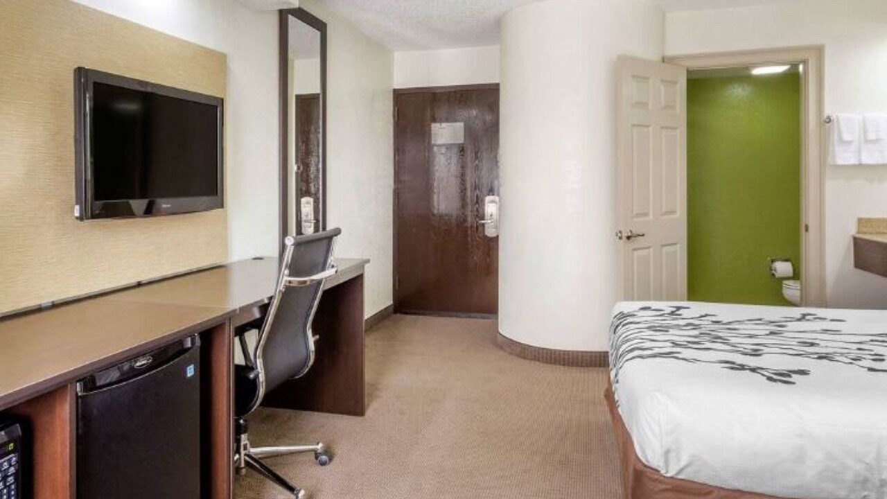 Photo of Bedroom in Temple Terrace