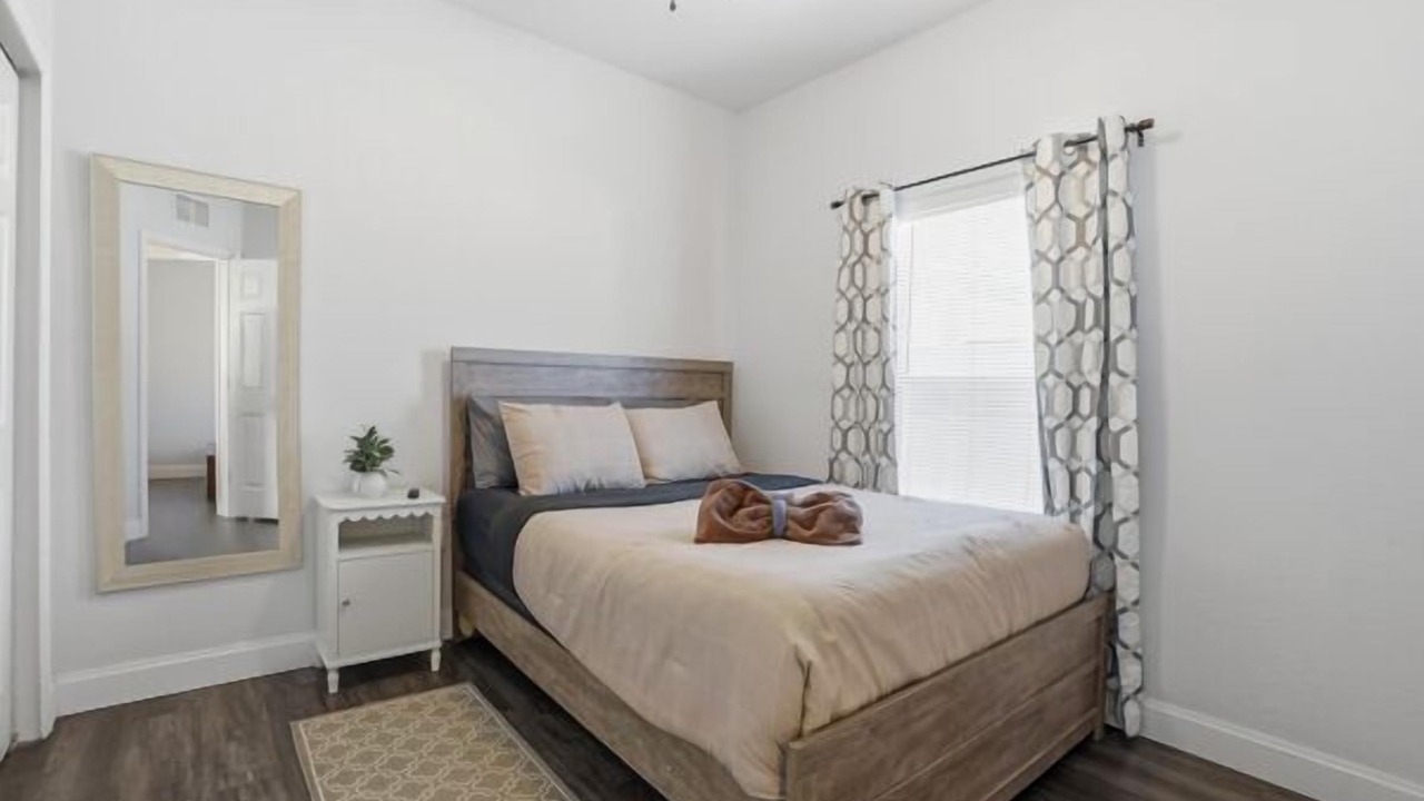 Photo of Bedroom in East Tampa