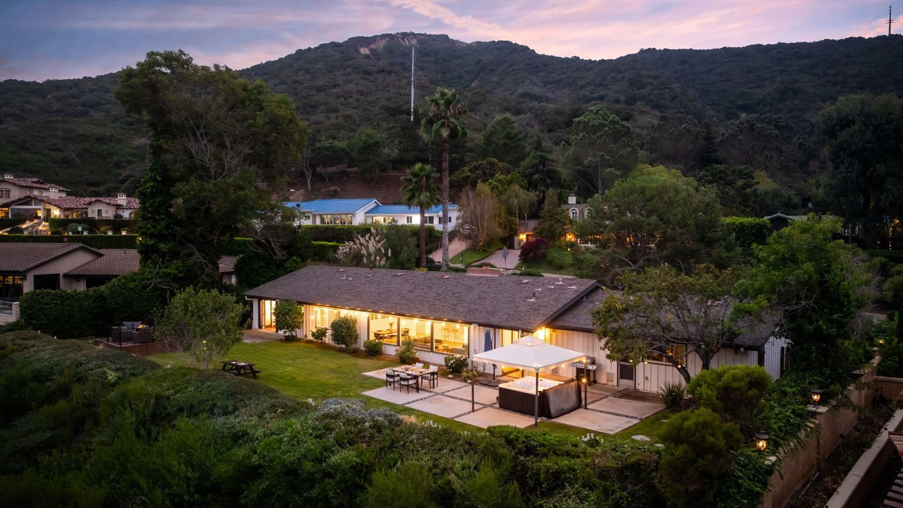 Photo of Outdoor in Hidden Valley