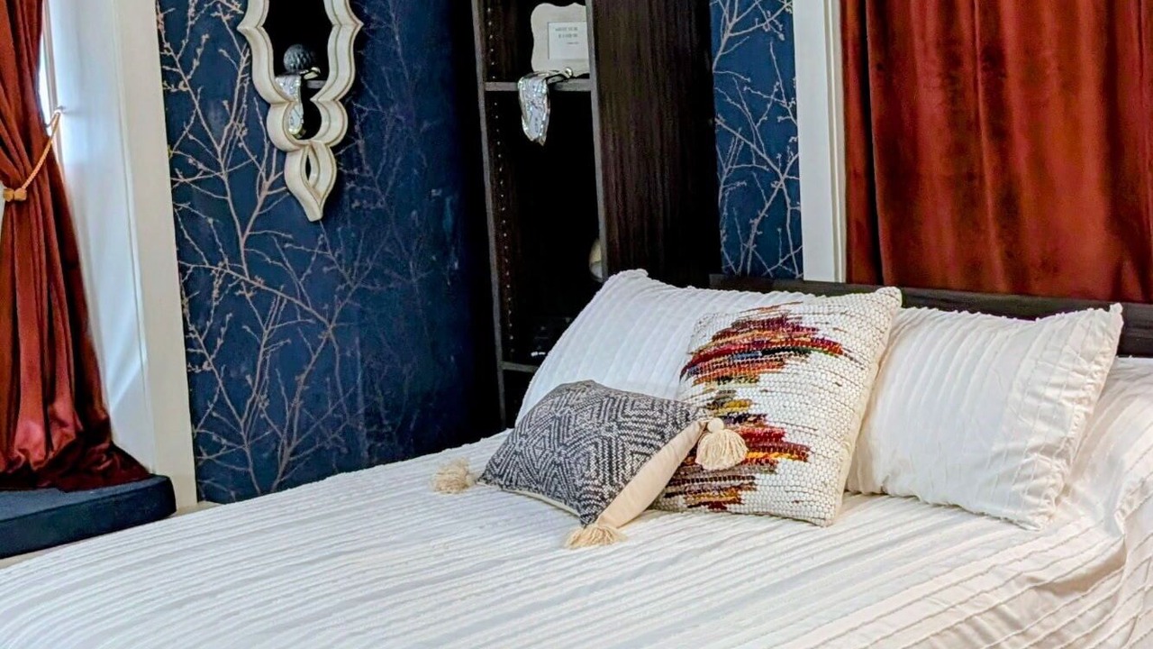 Photo of Bedroom in College Hill