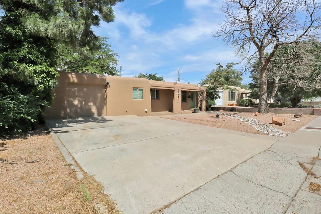 Photo of Outdoor in Northeast Heights