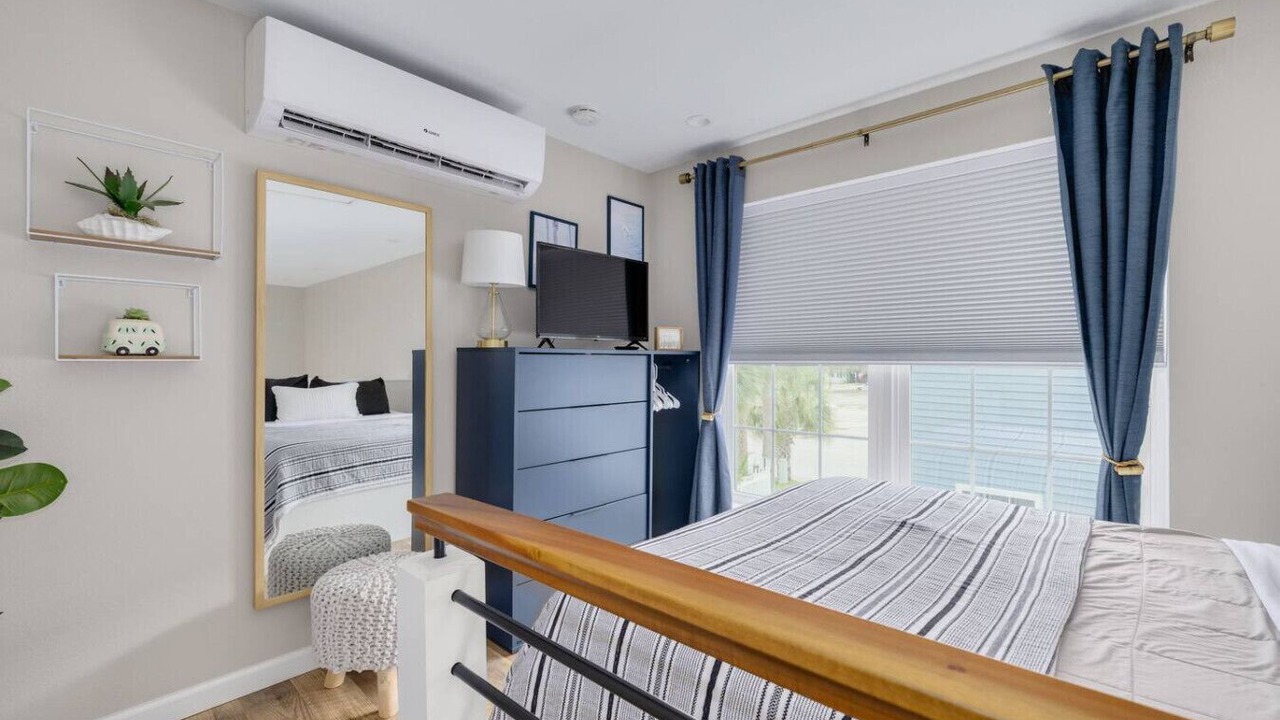 Photo of Bedroom in Downtown Dunedin