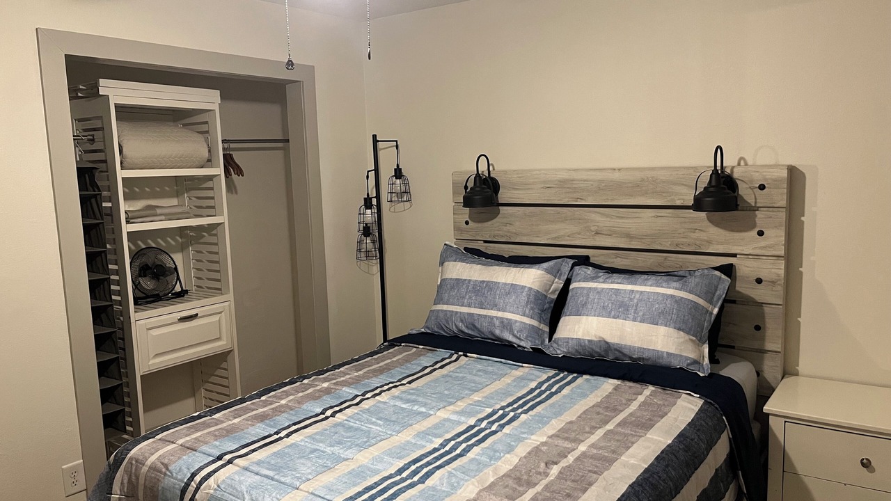 Photo of Bedroom in Oldsmar
