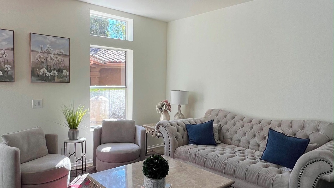 Photo of Livingroom in Poway