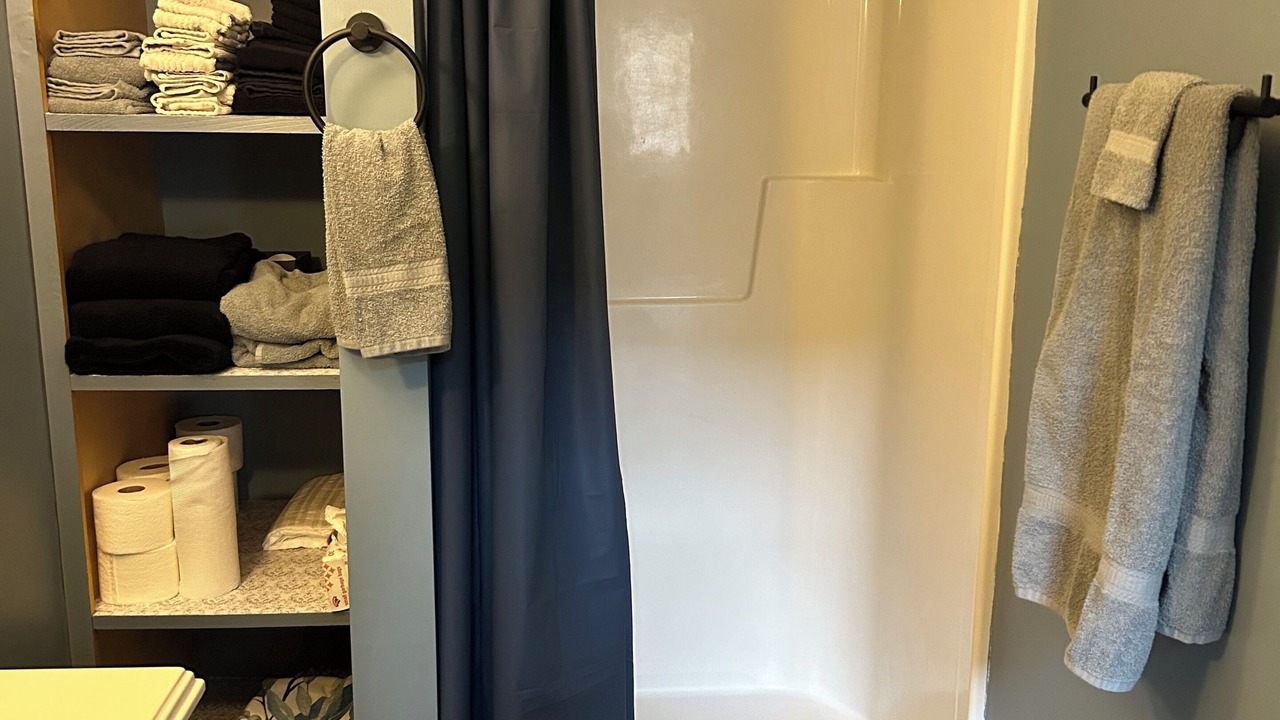 Photo of Bathroom in Brooksville