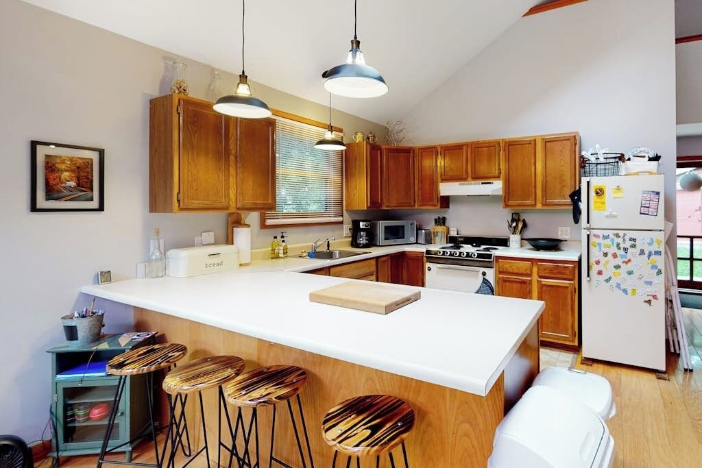 Photo of Kitchen in Weeks Mills