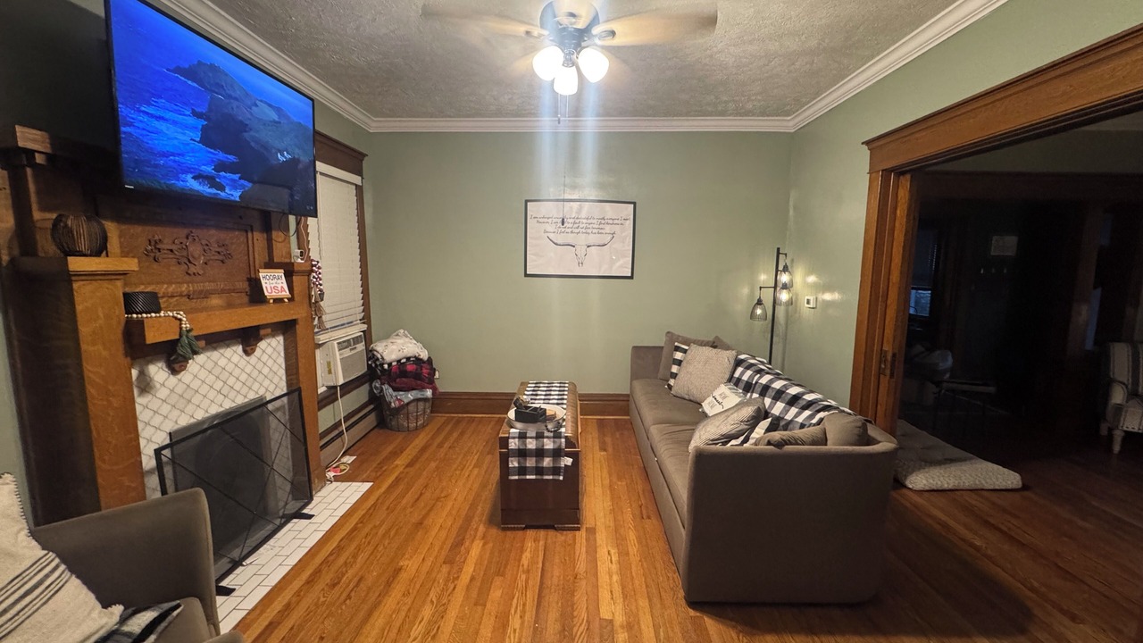 Photo of Livingroom in Barboursville