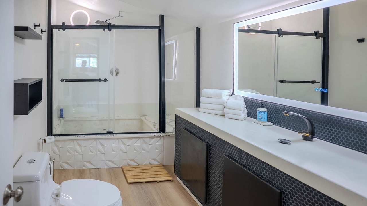 Photo of Bathroom in Cottonwood-Verde Village