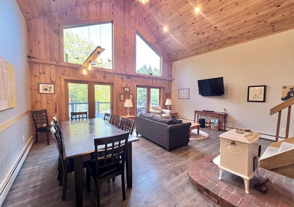 Photo of Livingroom in Stockton Springs