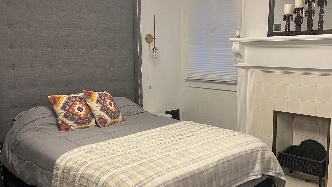 Photo of Bedroom in Charleston