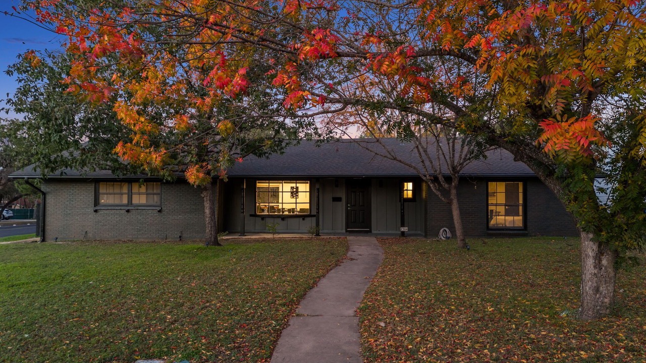 Photo of Outdoor in Barton Hills