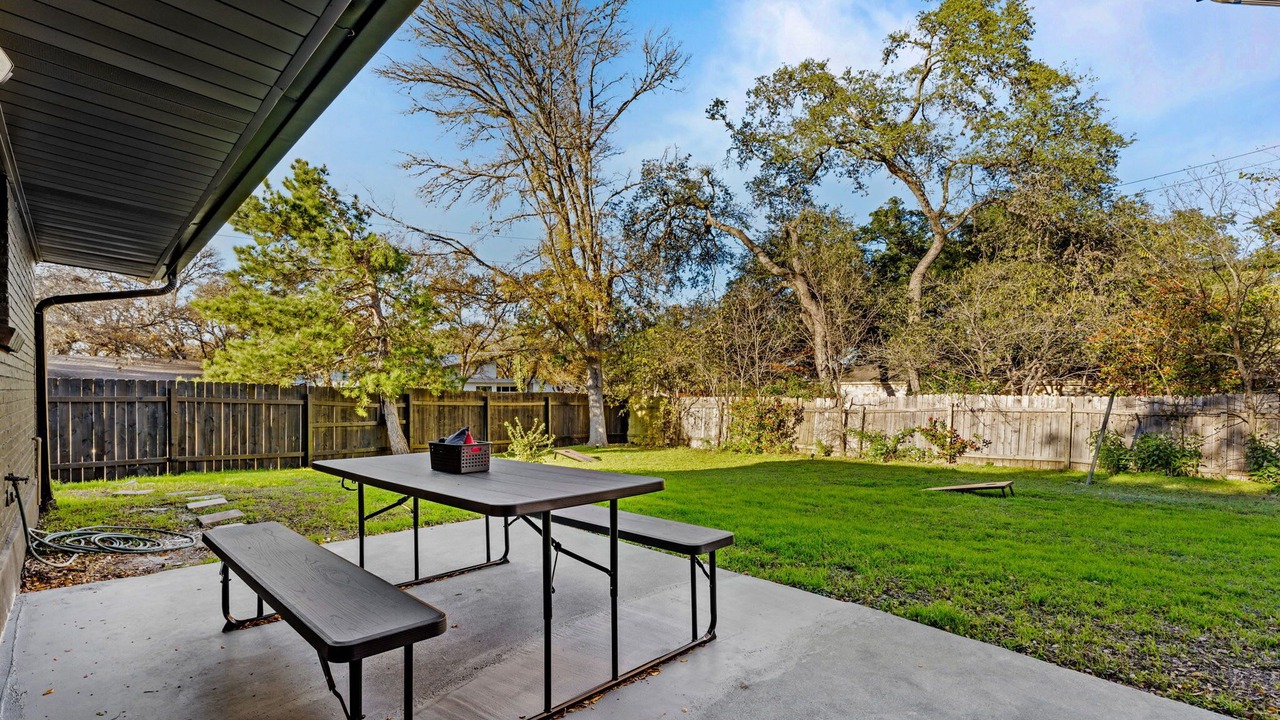 Photo of Outdoor in Barton Hills