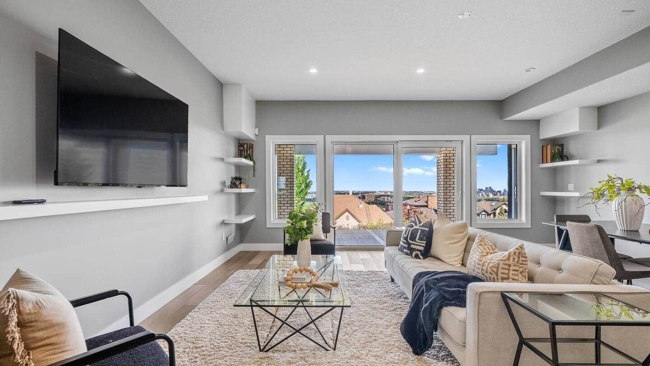 Photo of Livingroom in Southwest Calgary