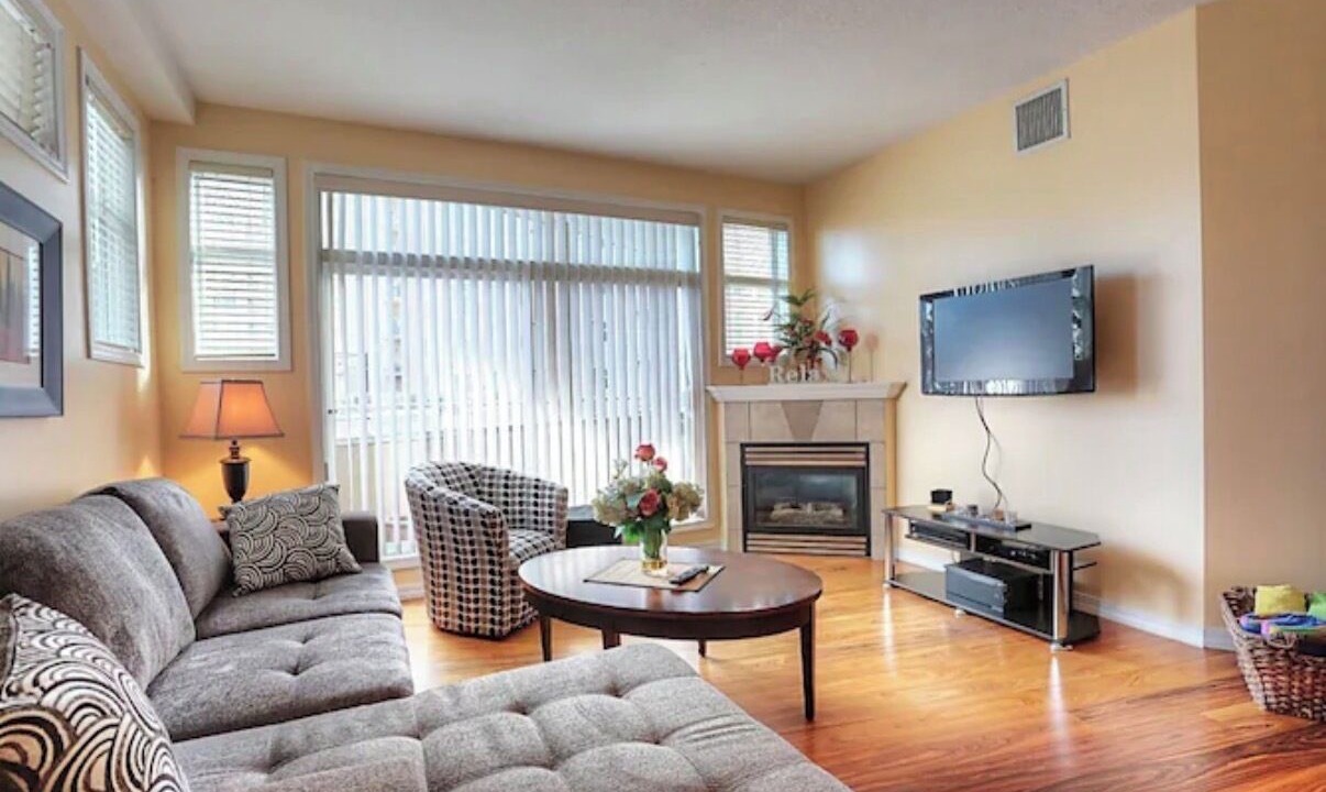 Photo of Livingroom in North End
