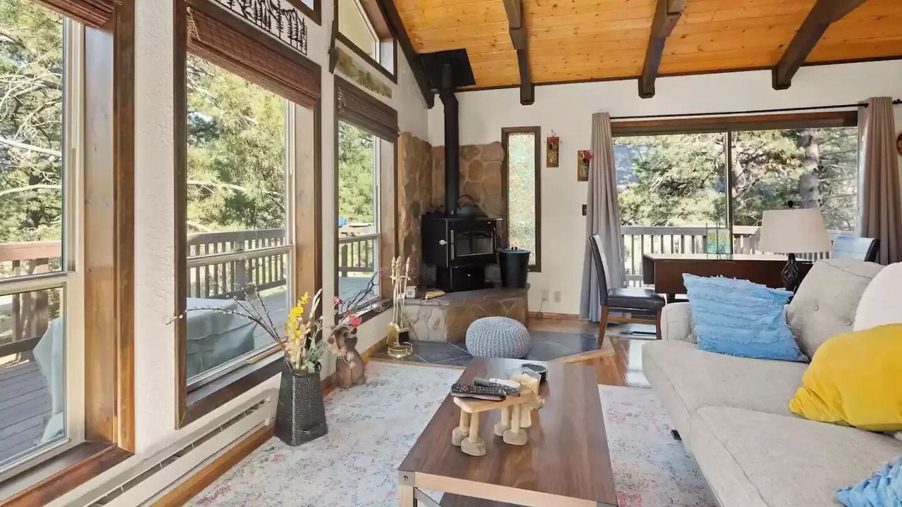 Photo of Livingroom in Angel Fire