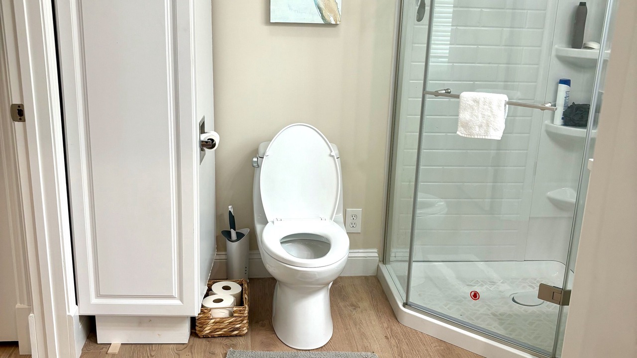 Photo of Bathroom in Beach Institute