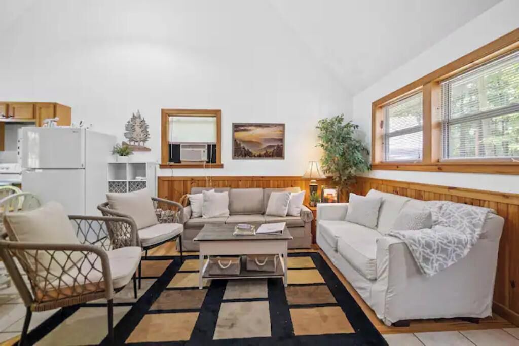 Photo of Livingroom in Terry