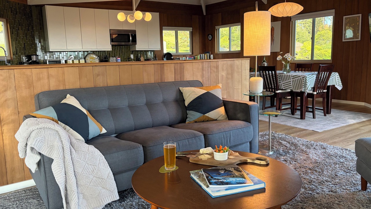 Photo of Livingroom in Sea Ranch