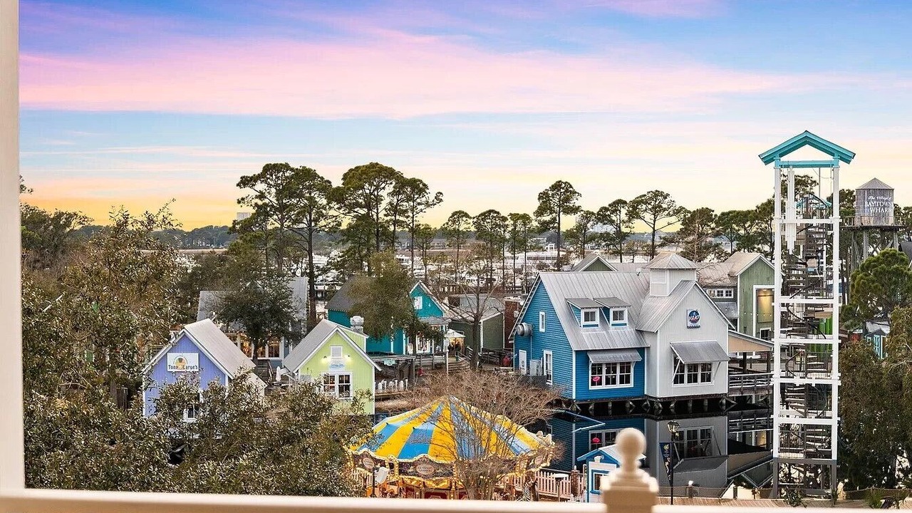 Photo of Patio Balcony in Baytowne Wharf
