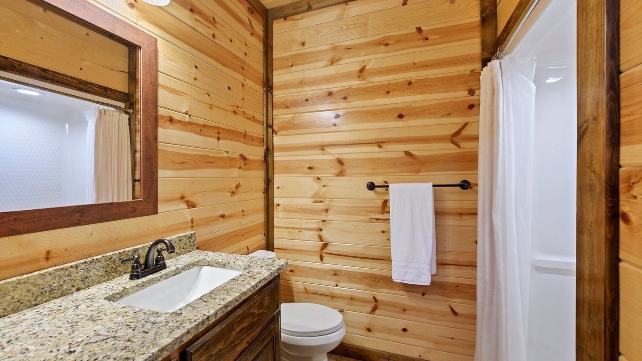 Photo of Bathroom in Hochatown