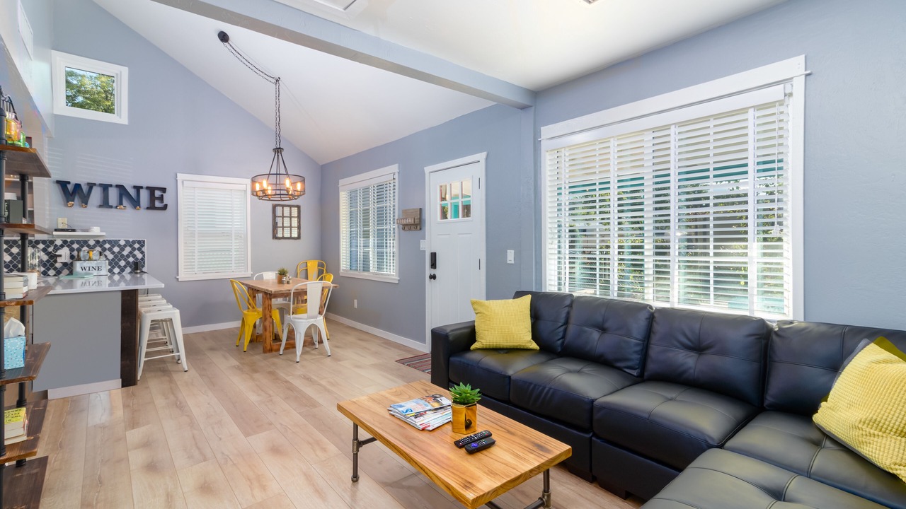 Photo of Livingroom in Cottonwood
