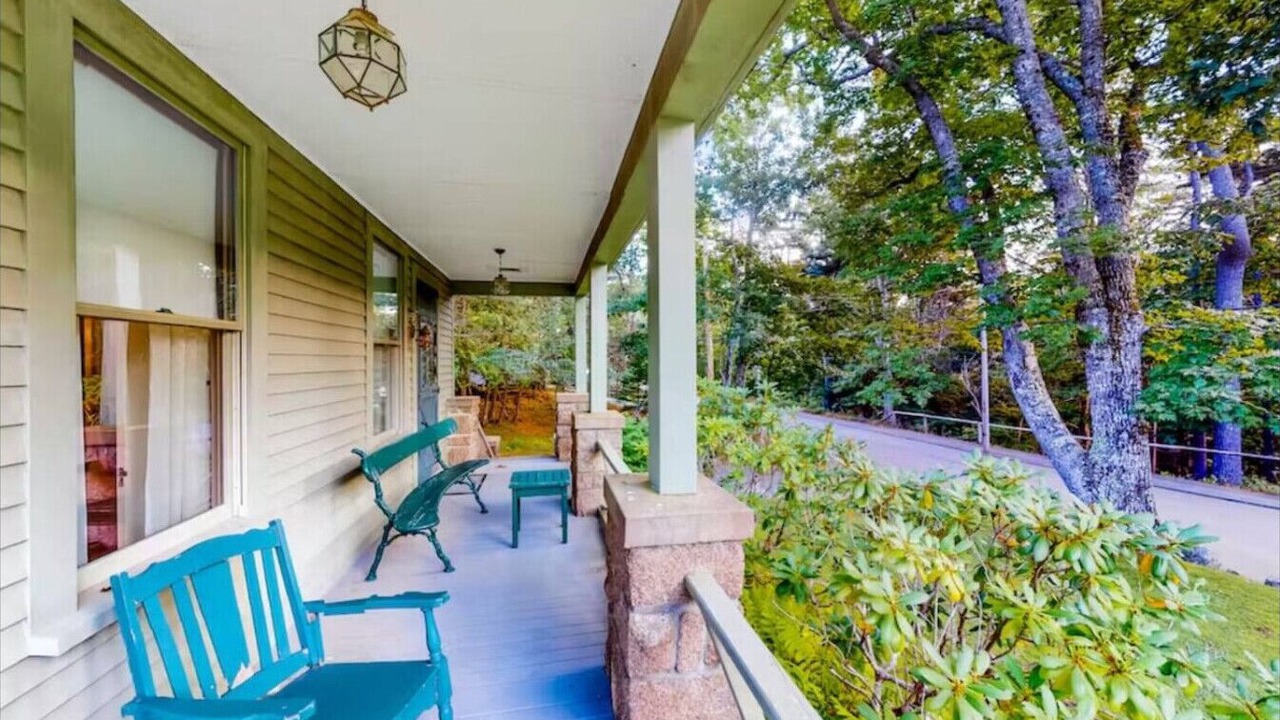 Photo of Patio Balcony in Seal Harbor
