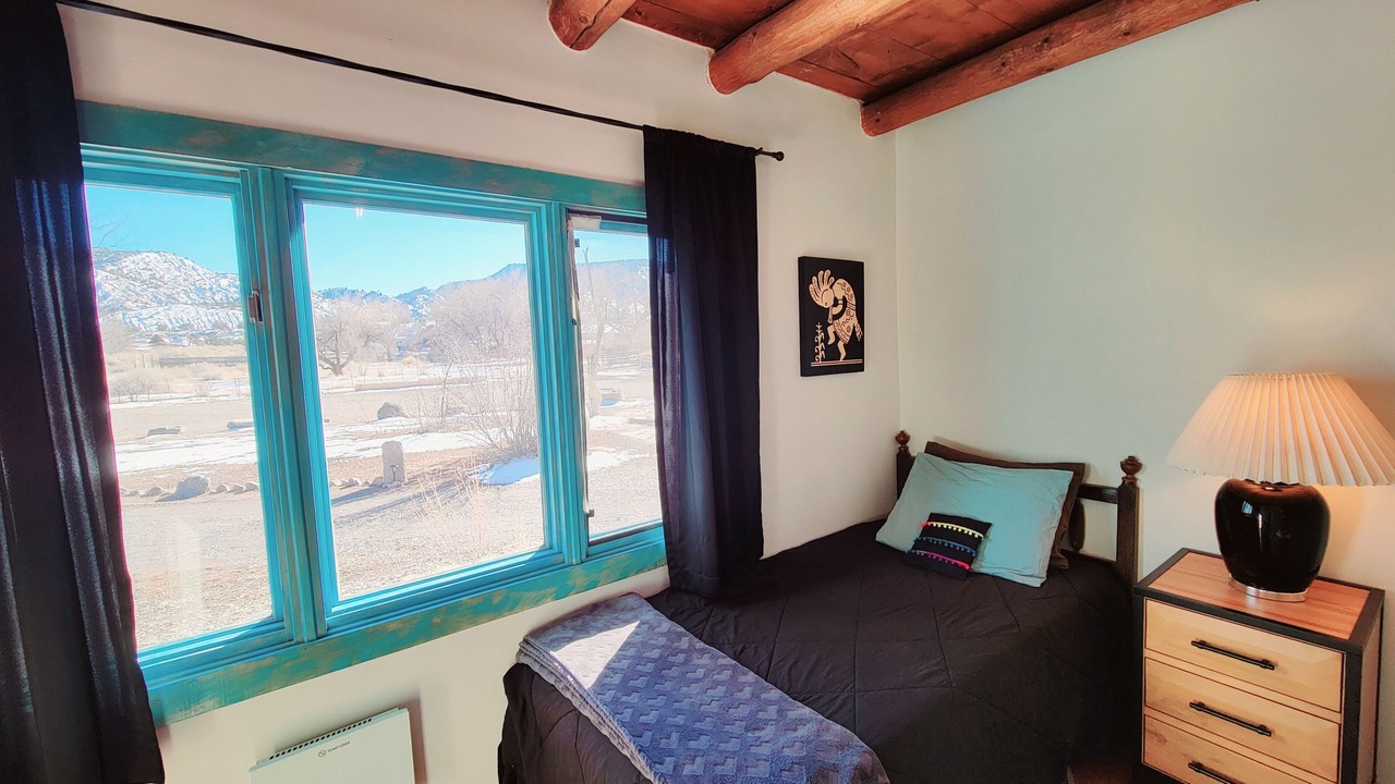 Photo of Bedroom in Embudo