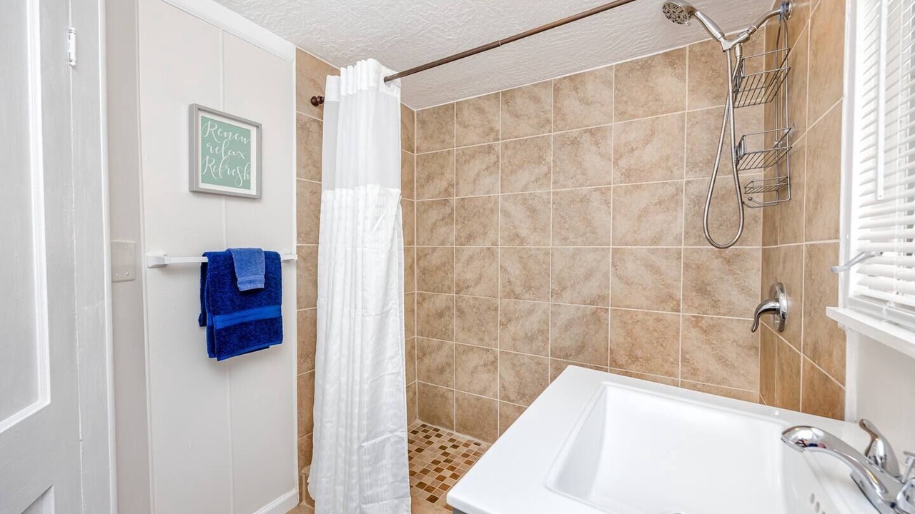 Photo of Bathroom in Ozona