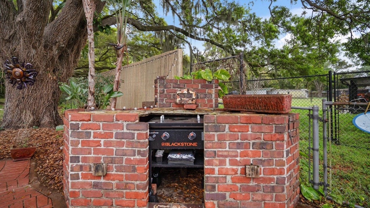 Photo of Outdoor in Brandon