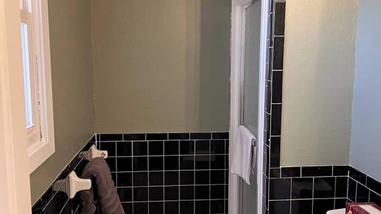 Photo of Bathroom in Rose Hill