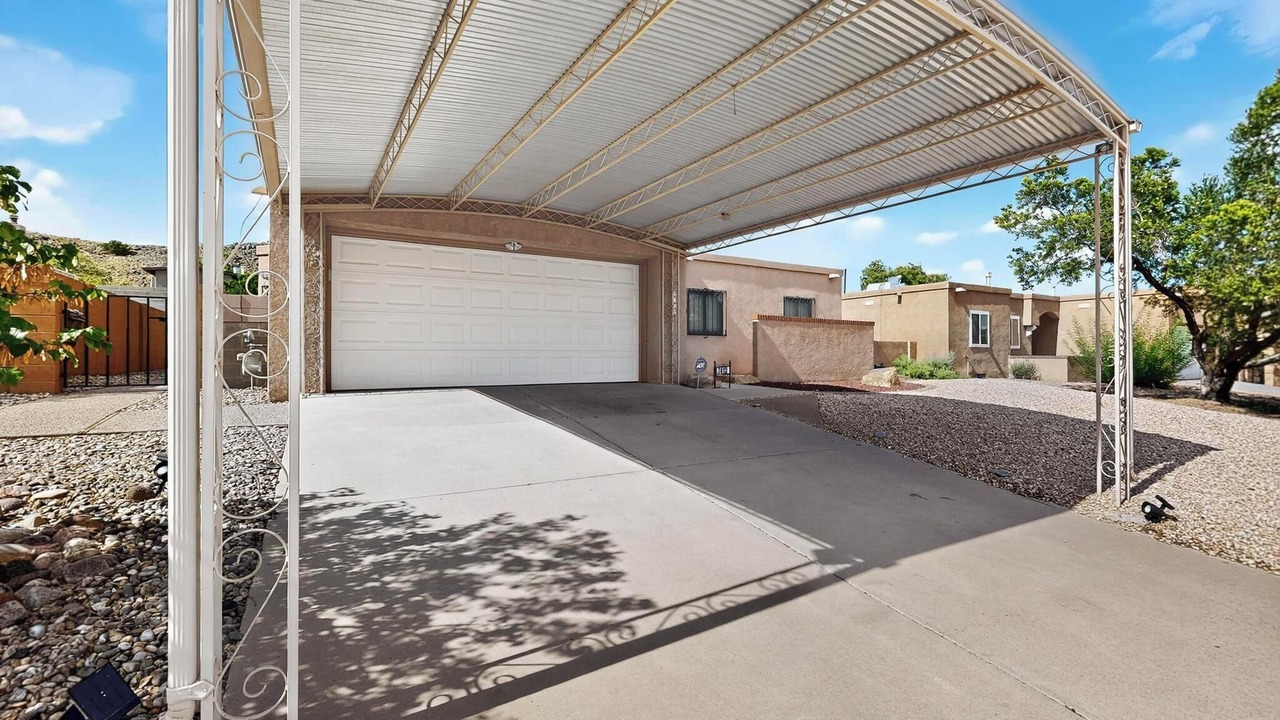 Photo of Outdoor in Taylor Ranch