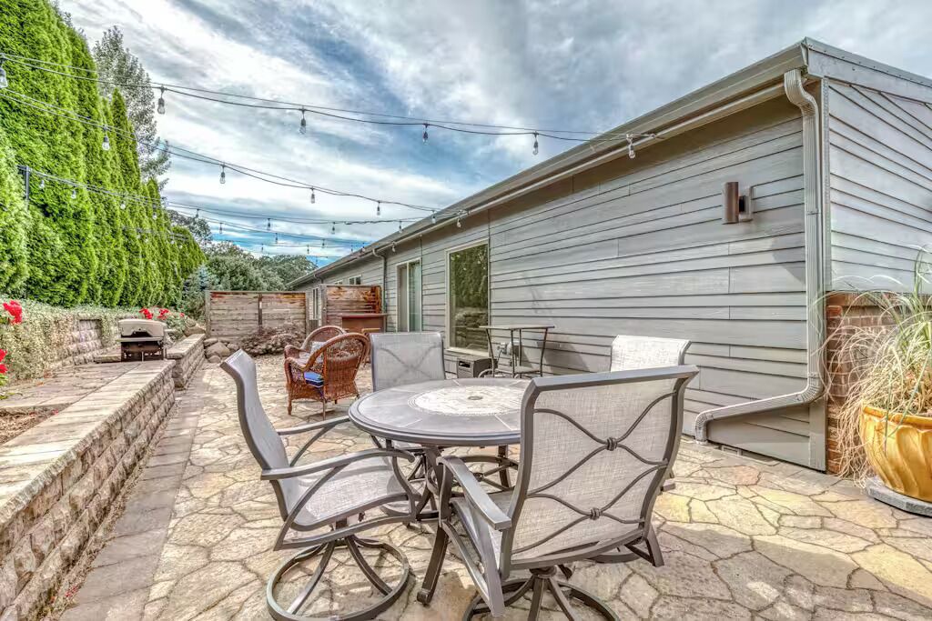 Photo of Outdoor in Hood River