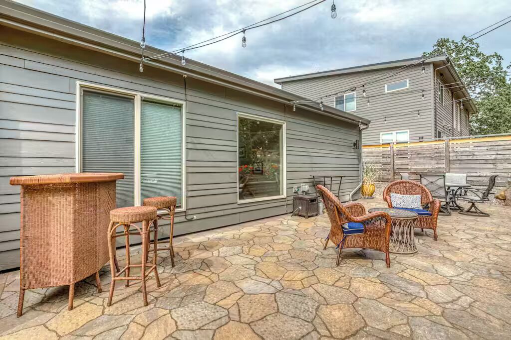 Photo of Patio Balcony in Hood River