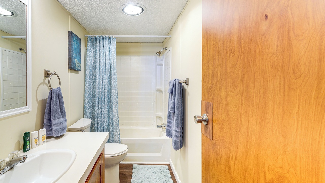 Photo of Bathroom in Belle