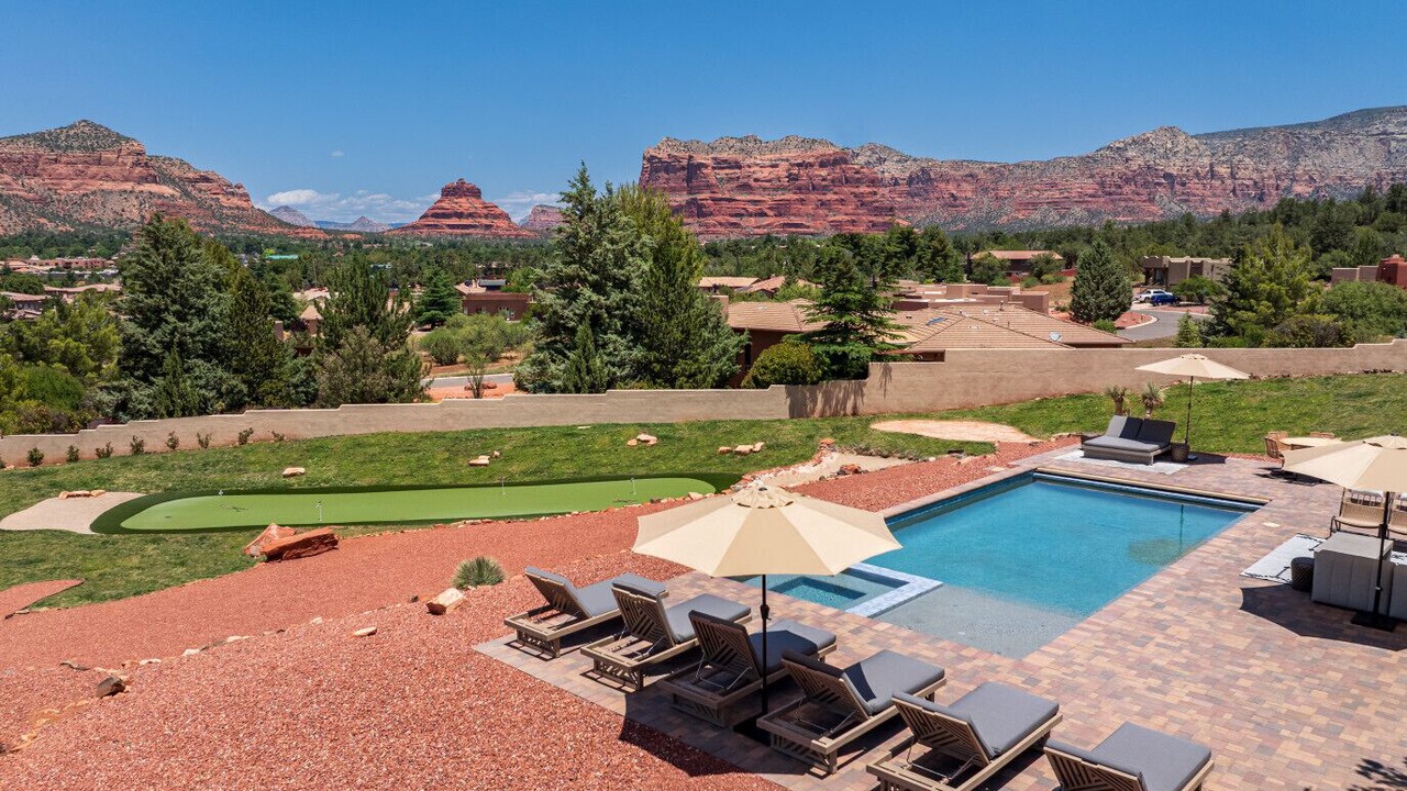 Photo of Outdoor in Oak Creek