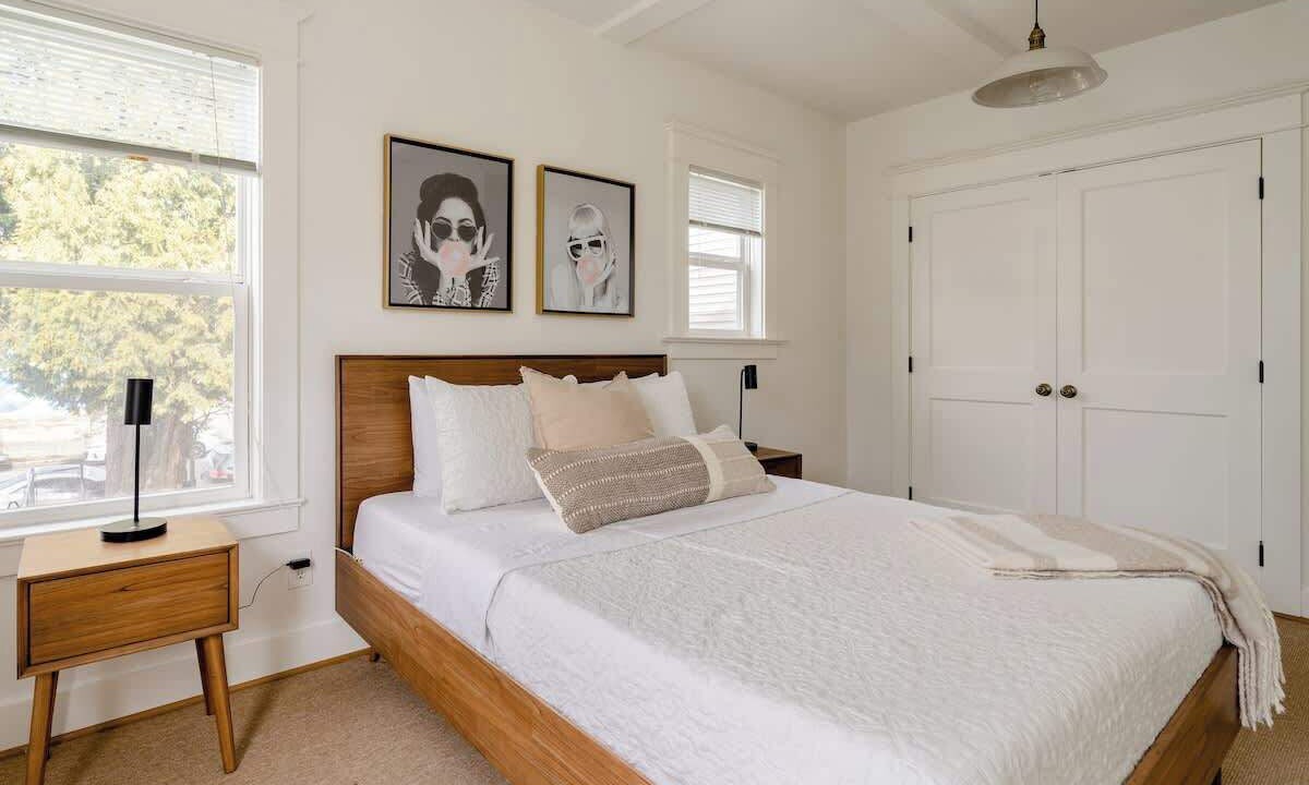 Photo of Bedroom in Mississippi District