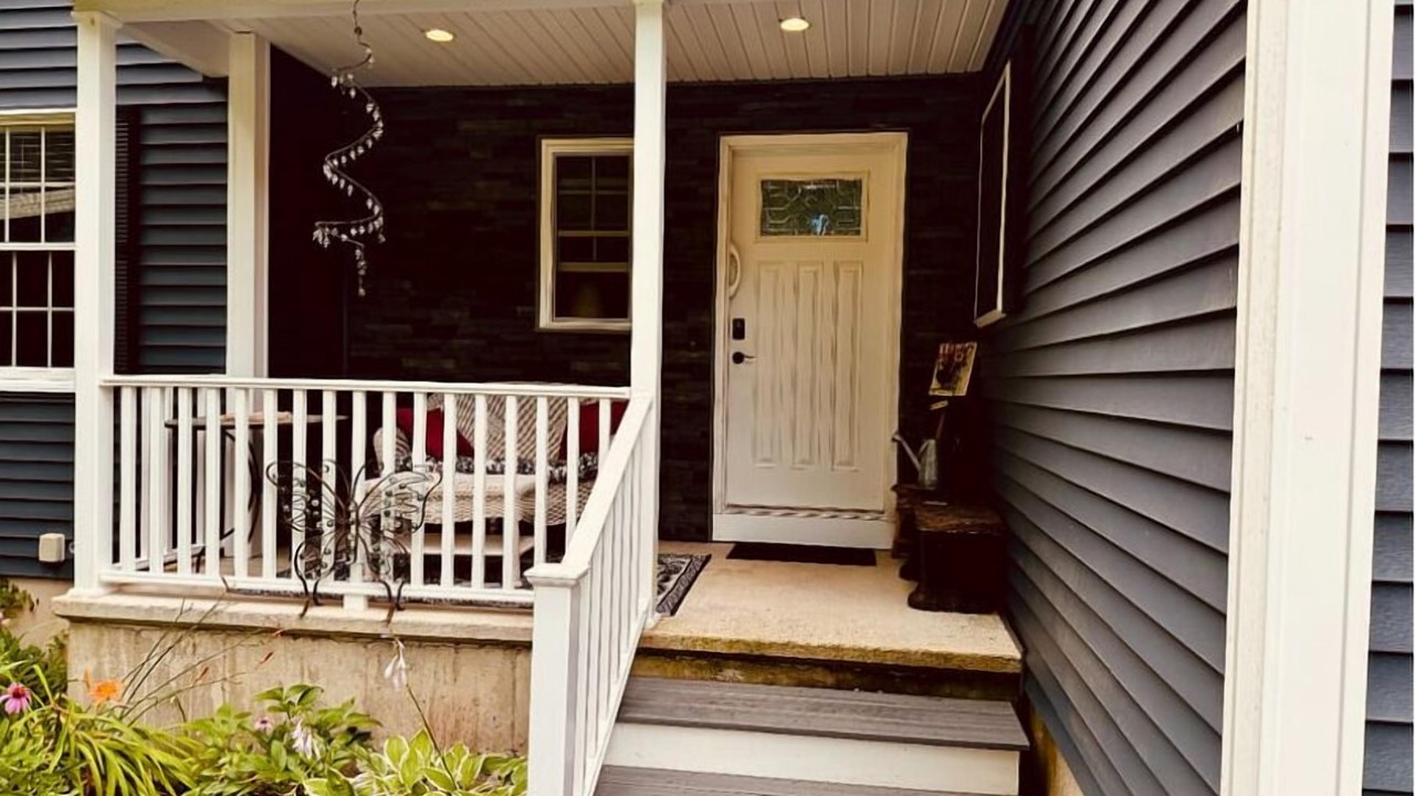 Photo of Outdoor in Hampden