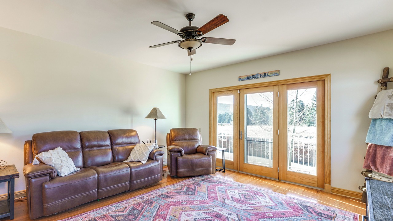 Photo of Livingroom in Angel Fire