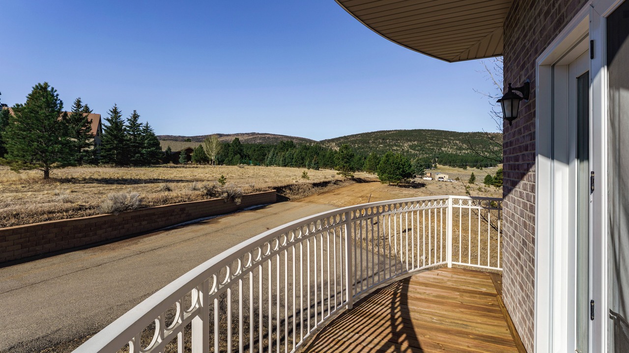 Photo of Patio Balcony in Angel Fire