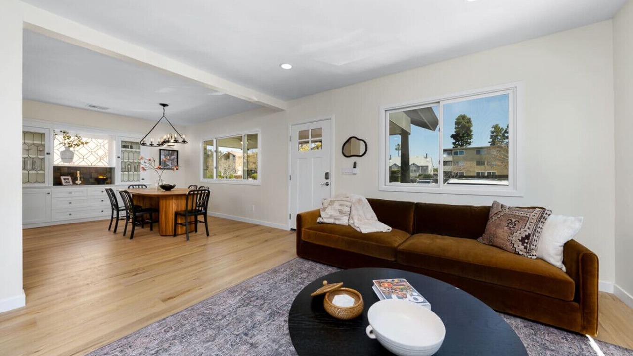 Photo of Livingroom in Mission Hills