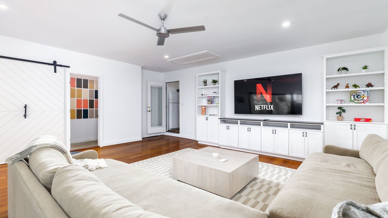 Photo of Livingroom in Barton Hills