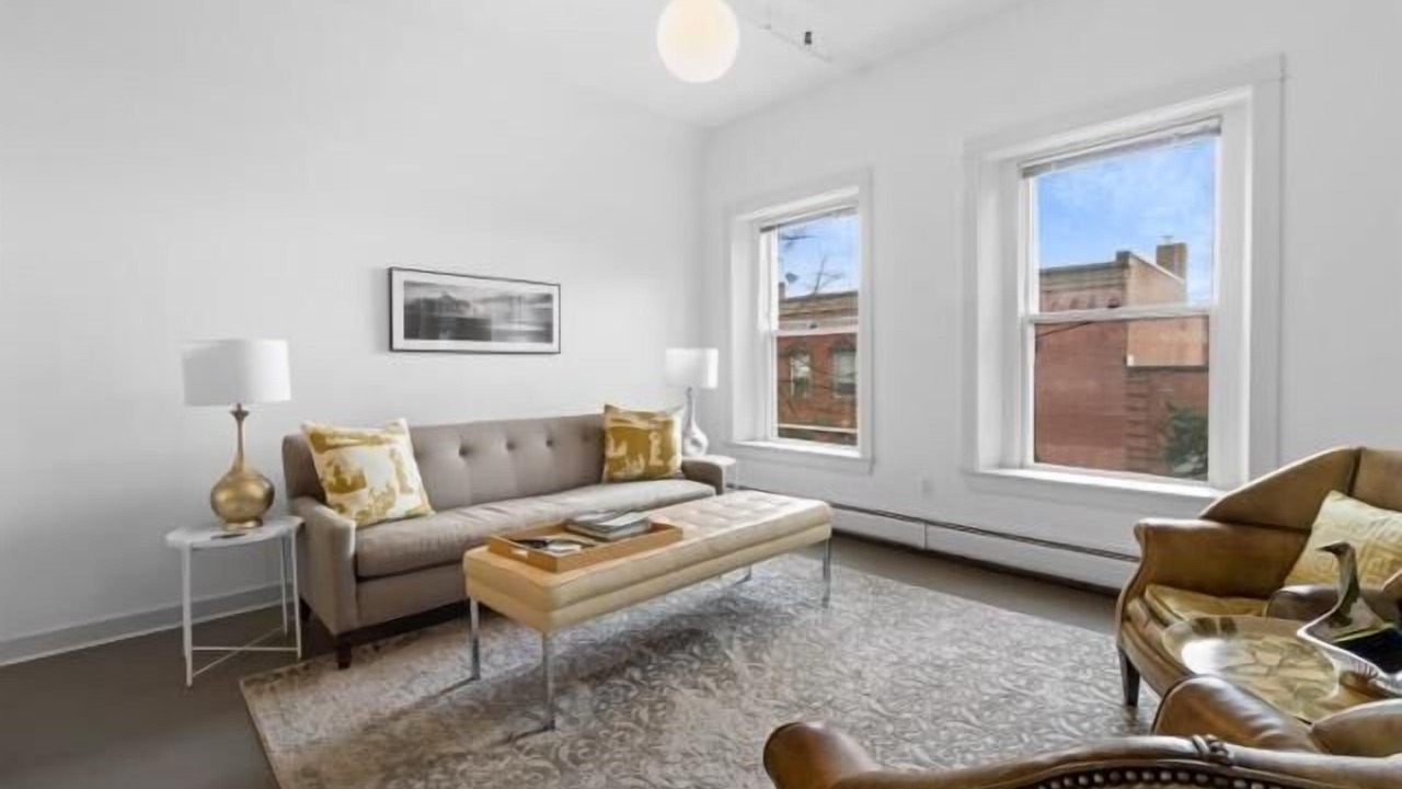 Photo of Livingroom in Rockland