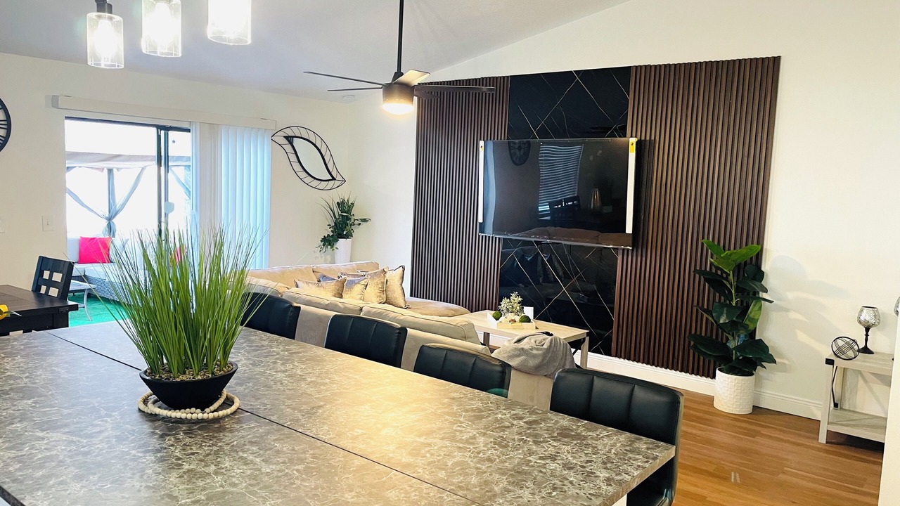 Photo of Livingroom in Temple Terrace