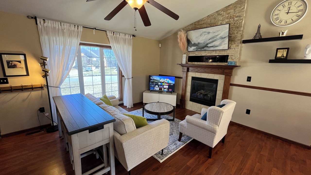 Photo of Livingroom in Kechi